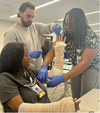 Splint and cast workshop with orthopedics